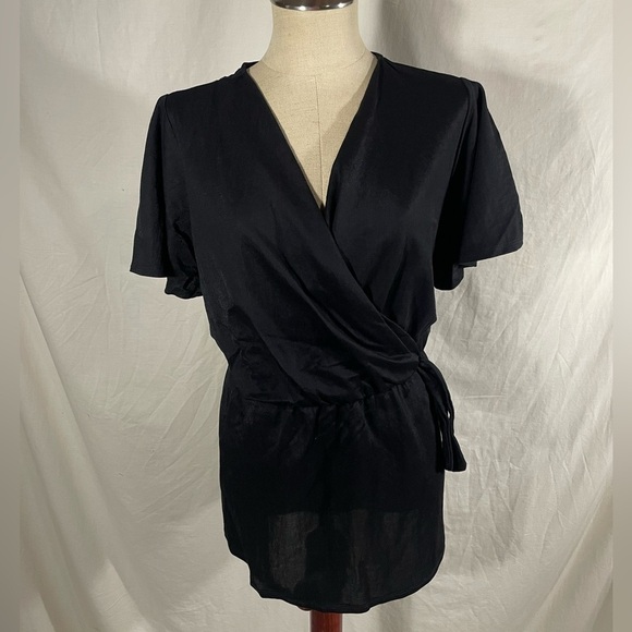 Lane Bryant Black Faux Wrap Blouse Size 14/16 - Picture 3 of 7